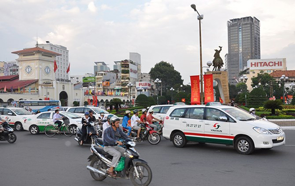 Chuyện về văn minh giao thông tại Việt Nam