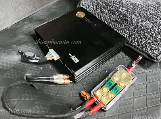 Rainbow EL-Ap300 lắp xe VF3