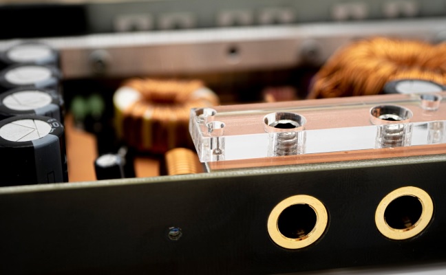 Âm ly ô tô Quartorigo 25th Anniversary Limite Edition ảnh mô tả