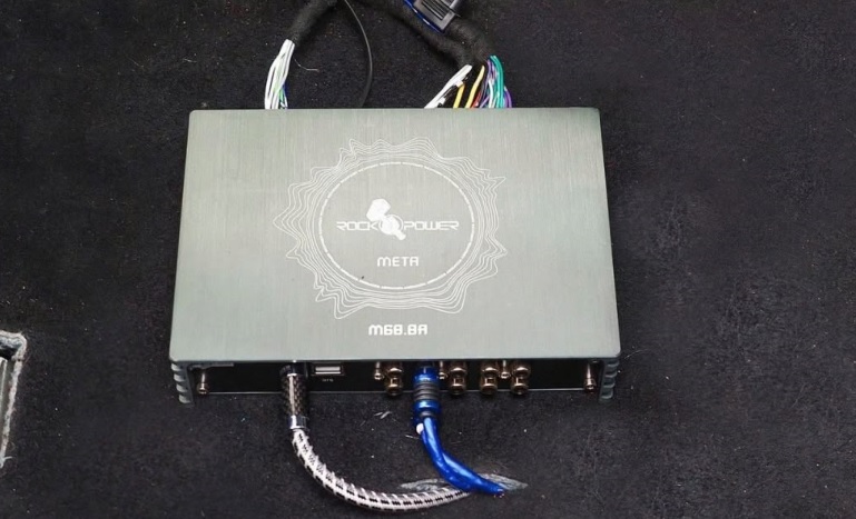 Rock Power M68.8A lắp xe