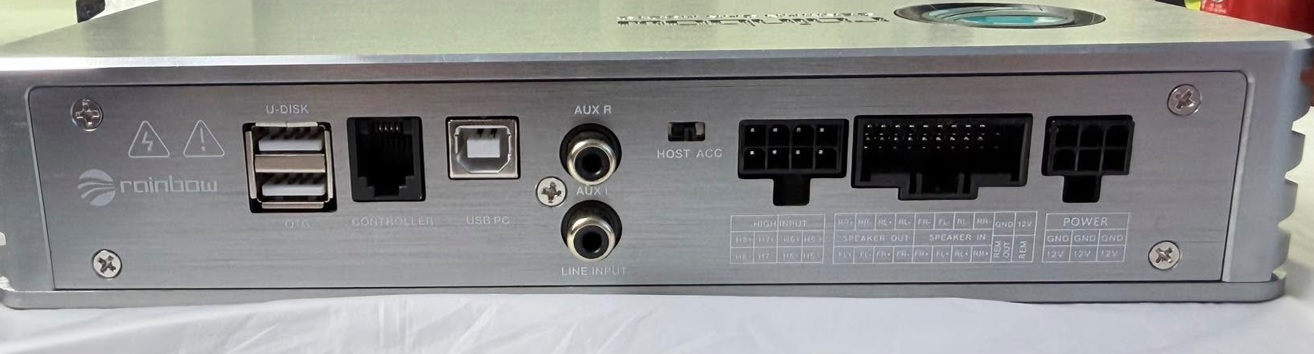 c&aacute;c cổng kết nối của thiết bị