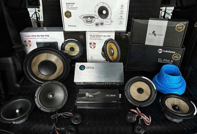 Cấu h&igrave;nh xe c&oacute; Rockpower R800 V2