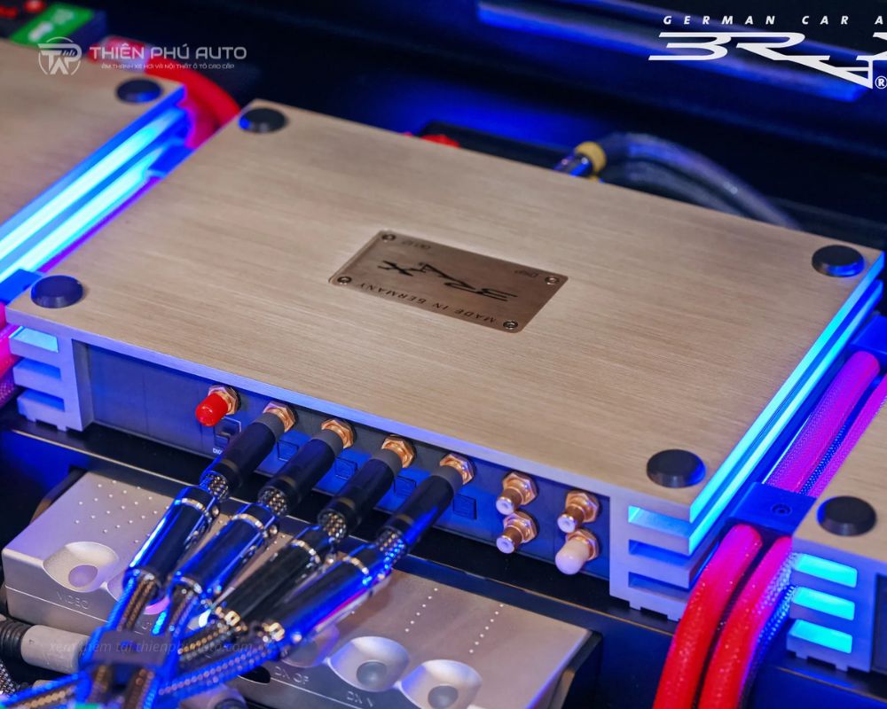 cận cảnh BRAX RX2 PRO - Founders Edition