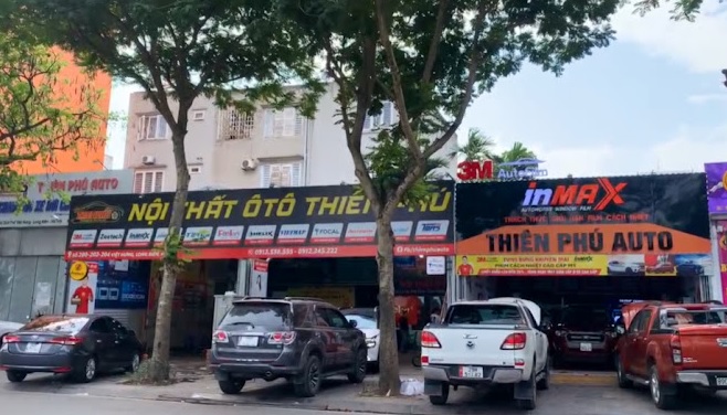 ảnh xưởng thiên Phú Auto