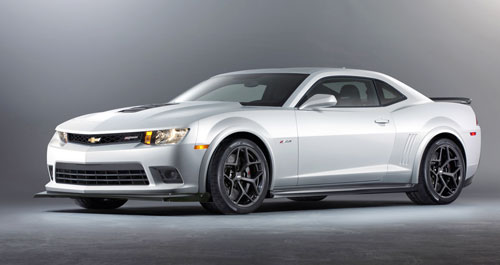 Chevrolet Camaro Z/28 - xế đua đường phố giá 75.000 USD