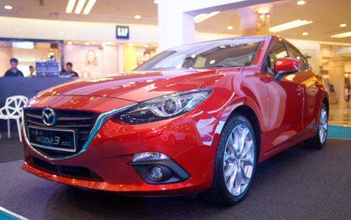 Mazda3 sedan 2014 giá 42.400 USD tại Malaysia