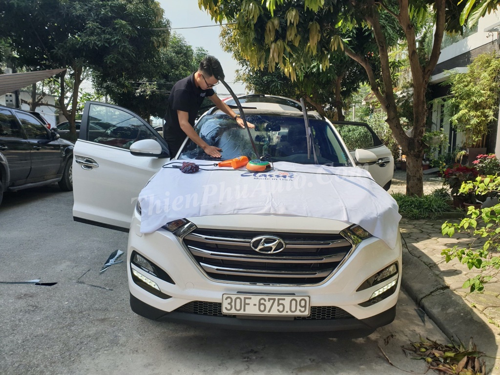 Dán phim cách nhiệt Mỹ Classic, xe Hyundai Santafe 2016, chống nóng, chống chói, an toàn