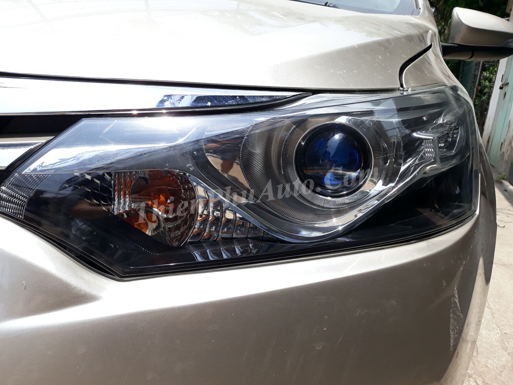 Đèn tăng sáng ô tô Biled Titan Black, Lens 3inch, 5500k lắp xe Toyota Vios bi zin 2014 - 2017